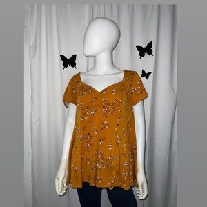 •Torrid flower top! Never worn